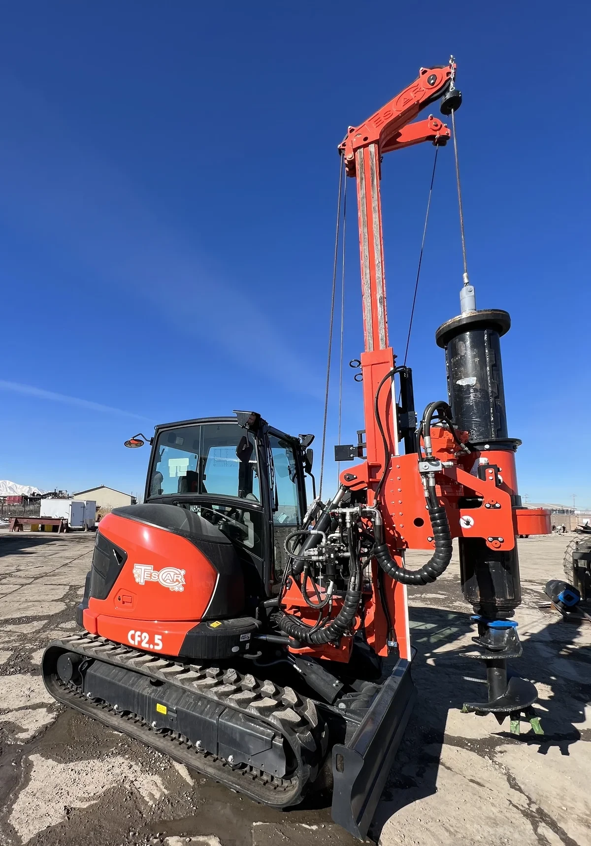 TesCar CF2.5 Plus